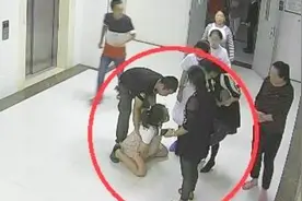 产妇跳楼前两次跪地监控曝光！3D梳理院方家属争议点