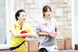 北京电视台主持人悦悦叫板王楠 PK球技王楠扬言要复出参加奥运会