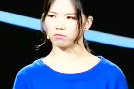 女友朋友圈老发跟别人亲密照 太虚伪男友要分手 被观察员狠批视频封面