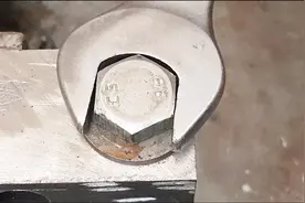 螺丝和扳手大小不匹配？老师傅教你一招最简单的方法，太实用了