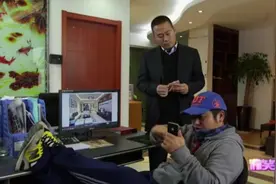 陈翔六点半：你一个月工资多少？2000！拿着这2000马上走人！