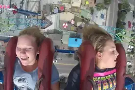 小女孩玩过山车连续昏厥三次，昏倒又醒来，昏得不要不要的