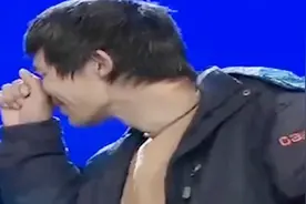 为了唱歌5年不洗澡，评委都被他熏吐了