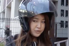 在日本女学生原来骑这种车！这座椅挺舒服啊，雅马哈MAJESTY250