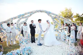 吴奇隆刘诗诗大婚 霍建华遭“调戏”图片