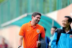 鲁能足校总教练离职，新教头或来自葡萄牙图片