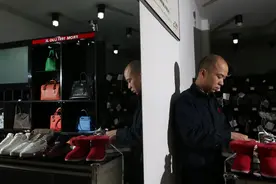 修个香奈儿8000元 成都奢侈品护理调查图片