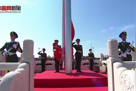 天安门国旗护卫队：升好祖国第一旗