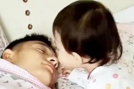 这就是女儿叫爸爸和儿子叫爸爸起床的区别，看完好想生个女儿！