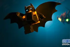 《蝙蝠侠》预告全球同步首发 逗比英雄不走暗黑路图片