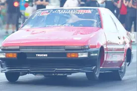 移植2JZ发动机的史上最快AE86，不到6秒跑完1/4英里