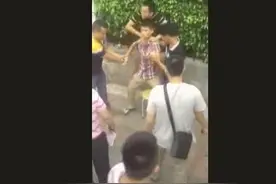 海南风俗“公上身”这是什么情况拦都拦不住