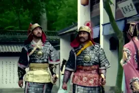 这个孩子不简单，一出生就有两位大将军把门视频封面