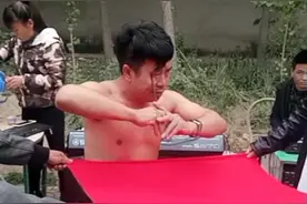 钢珠吃进去，从眼睛里出来，神奇视频封面