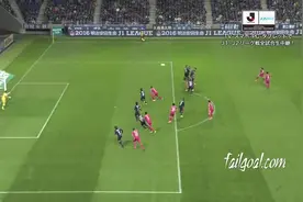 招牌绝技！J联赛中村俊辅再秀任意球圆月弯刀图片