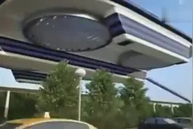 绝对不是星球大战，未来高铁这个样，超级科幻图片