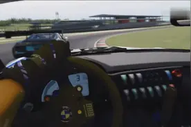 骚年自制赛车模拟器！简直上天了！图片