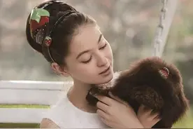 水果发饰跃上头顶 甜美创意亮丽出众图片