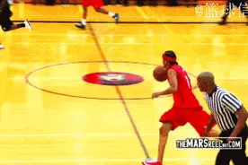 艾弗森玩街球真是帅炸！图片