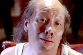 《功夫》火云邪神初登场，吓傻一堆人，这造型图片