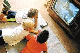 遥控器按钮坏了？其实这样也可以看大片图片