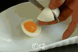 操作简单入口香辣的蒜泥鸡蛋做法，懒人必备一定要收藏！图片