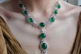 翡翠饰品的夏季保养（二）图片