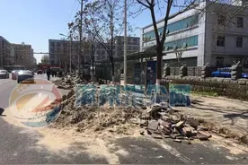 涿州甲秀路铺路开始修了，人潮高峰期可能会堵车图片