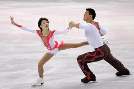 他们是滑冰场上的最佳拍档，携手相伴15年，最终缘尽令人惋惜图片