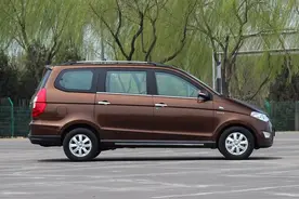 五菱宏光S：销量吊炸天的MPV只因戳中消费者买点图片