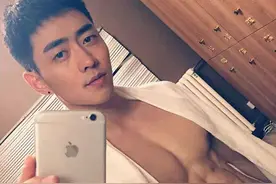 健身 | 徒手增肌，只要6个动作！撕裂你的肌肉~图片