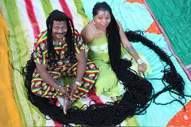 16.8米长发女子新创吉尼斯纪录，有人敢娶她吗？图片