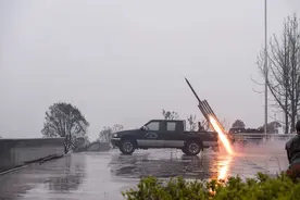 快来看！今天下午 长兴部分地区实施了人工降雨图片