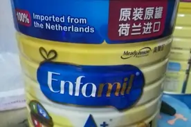 万能的宝妈们，如何辩解奶粉的真假？图片