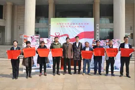 小雨欣与母亲骨髓配型成功啦！图片