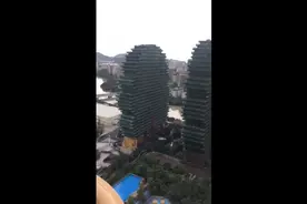 今晚入住大树酒店，听说是赵本山投资的