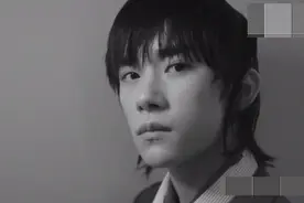 易烊千玺的10月时装双封合集，打破以往所有的形象，发型让人心跳