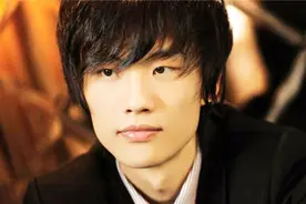 许嵩-《等到烟火清凉》只能说是脑残