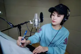 王蓉Rap版《小鸡小鸡》MV魔性升级图片