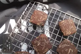 可可曲奇杏仁饼干图片