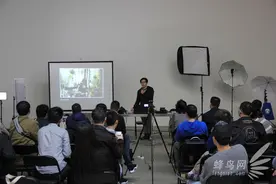 听闪光灯大师详细讲解人造光的创意使用图片