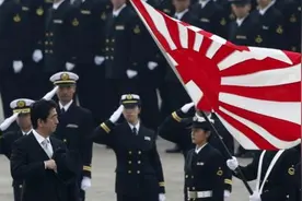 日本于新安保法实施当天通过史上最大规模国防预算图片