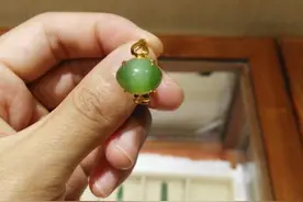 哪些和田玉适合送给结婚的新人!图片