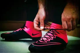 战靴已渐渐老去，你却置之不理？图片