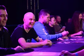 风暴英雄总监访谈：猎空血量超低才能取得平衡图片