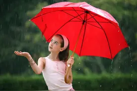 四月的黄山为何阴雨连绵？图片