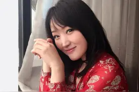 杨钰莹45岁还像18岁一样美 我们不敢爱她是因为恨铁不成钢图片