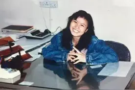 中国最有钱的女首富！白手起家到身家500亿，且坚决不上市！图片