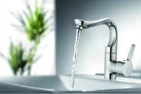 家用水龙头装哪种好？单孔龙头和恒温龙头有什么区别图片