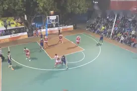 180+新会魔兽原地暴扣弹跳惊人，篮球慈善赛，用篮球回馈社会视频封面